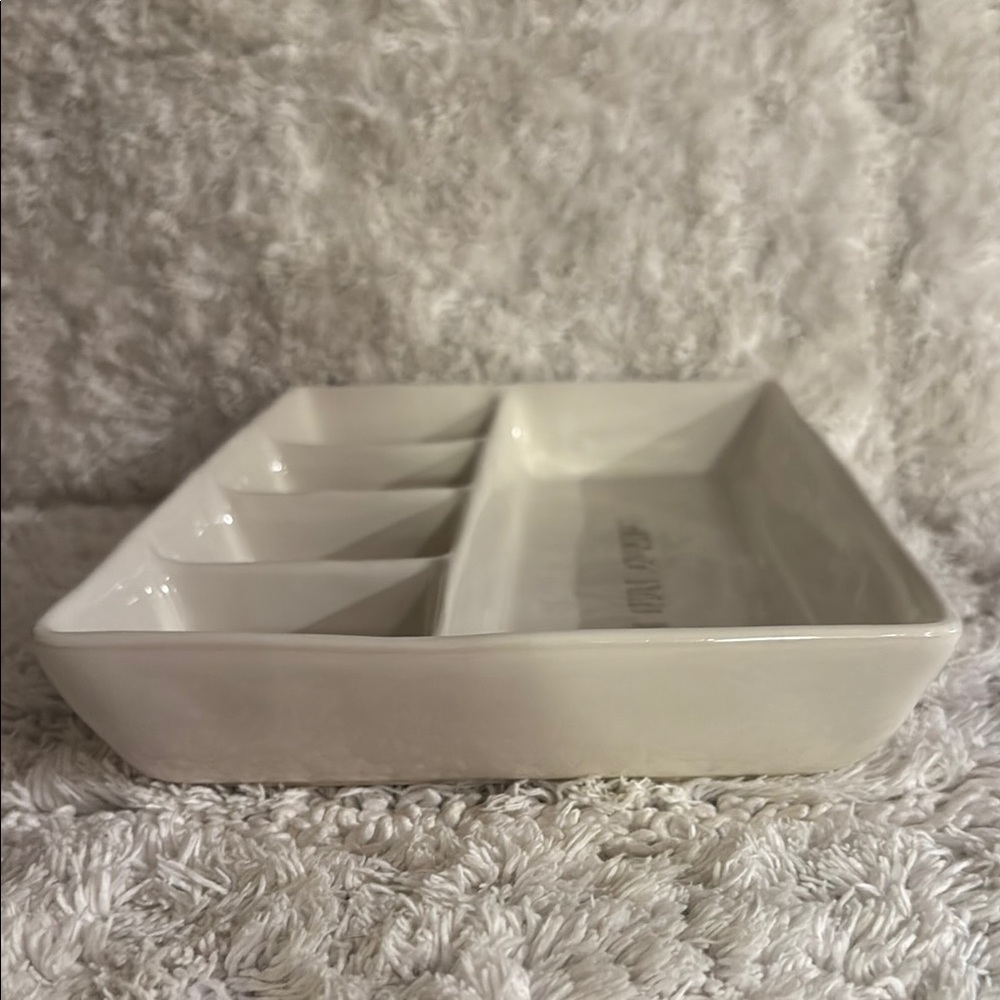 Rae Dunn Cream Jewelry Organizer - Picture 5 of 12